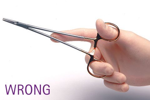 Needle Holder wrong - Best practices